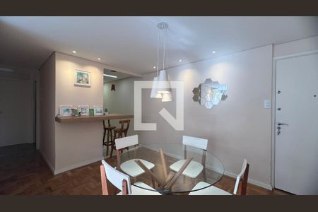 Sala  de apartamento à venda com 2 quartos, 80m² em Pinheiros, São Paulo