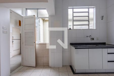 Cozinha de apartamento para alugar com 2 quartos, 64m² em Praça da Bandeira, Rio de Janeiro