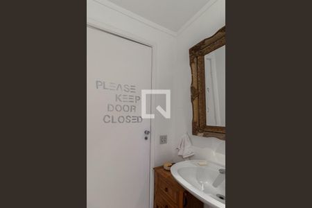 Lavabo de apartamento para alugar com 3 quartos, 145m² em Moema, São Paulo