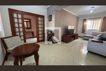 Sala de casa à venda com 3 quartos, 200m² em Parque da Figueira, Campinas