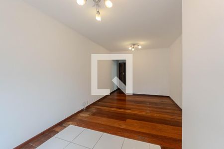 Sala de apartamento para alugar com 2 quartos, 52m² em Cerqueira César, São Paulo