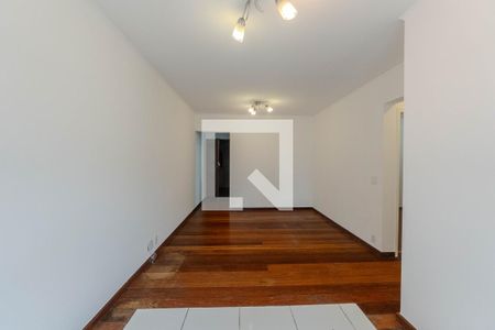 Sala de apartamento para alugar com 2 quartos, 52m² em Cerqueira César, São Paulo