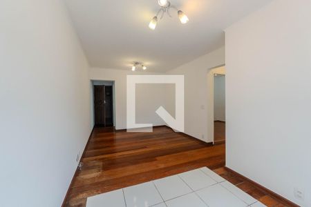 Sala de apartamento para alugar com 2 quartos, 52m² em Cerqueira César, São Paulo