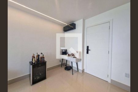 Apartamento à venda com 2 quartos, 72m² em Barra da Tijuca, Rio de Janeiro