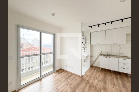 Sala/Cozinha de apartamento à venda com 2 quartos, 39m² em Barra Funda, São Paulo