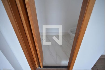 Lavabo de apartamento à venda com 2 quartos, 47m² em Vila Guarani, Santo André