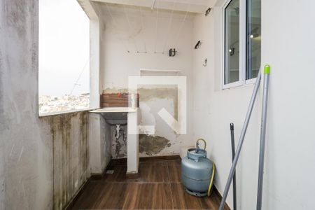 Área de Serviço de casa para alugar com 1 quarto, 50m² em Jardim Freitas Junior, Taboão da Serra