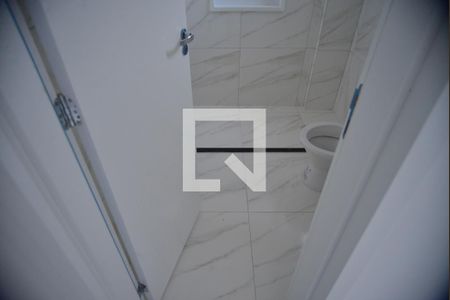 Banheiro da Suíte de apartamento à venda com 2 quartos, 94m² em Vila Guarani, Santo André