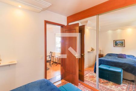 Quarto de apartamento à venda com 1 quarto, 47m² em Vila Congonhas, São Paulo