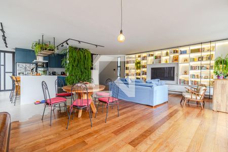 Sala de casa à venda com 4 quartos, 379m² em Pinheiros, São Paulo