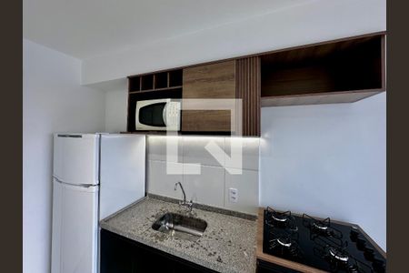 Cozinha de apartamento para alugar com 2 quartos, 36m² em Jardim Caravelas, São Paulo