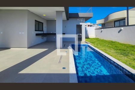 Área Externa de casa à venda com 3 quartos, 285m² em Jardim America II, Valinhos