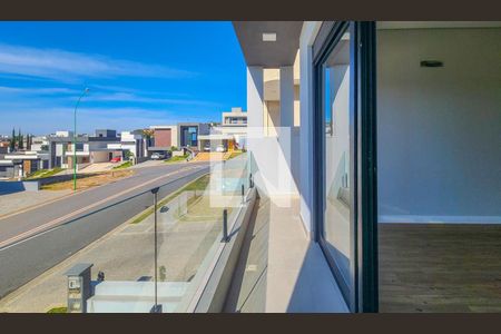 Sacada das suítes de casa à venda com 3 quartos, 285m² em Jardim America II, Valinhos