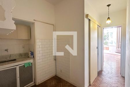 Cozinha de apartamento à venda com 1 quarto, 35m² em Copacabana, Rio de Janeiro