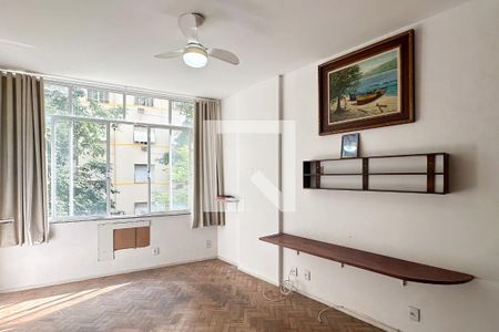 Sala/Quarto de apartamento à venda com 1 quarto, 35m² em Copacabana, Rio de Janeiro