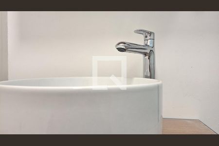 Apartamento à venda com 53m², 1 quarto e sem vagaDetalhe do banheiro