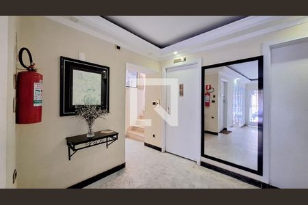 Apartamento à venda com 53m², 1 quarto e sem vagaHall de entrada