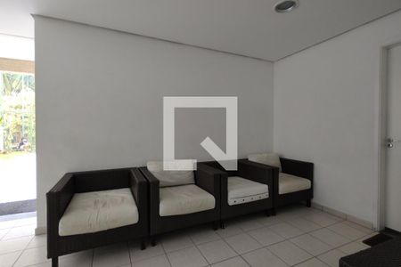 Área comum - Hall de entrada de apartamento para alugar com 3 quartos, 150m² em Taquara, Rio de Janeiro