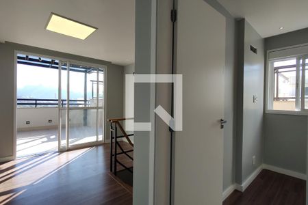 Sala 2 de apartamento para alugar com 3 quartos, 150m² em Taquara, Rio de Janeiro