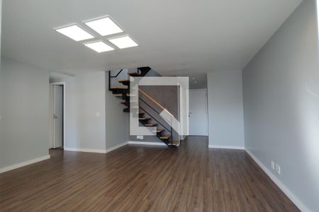 Sala de apartamento para alugar com 3 quartos, 150m² em Taquara, Rio de Janeiro