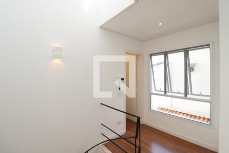 Escada de casa à venda com 3 quartos, 150m² em Jardim São Paulo, São Paulo