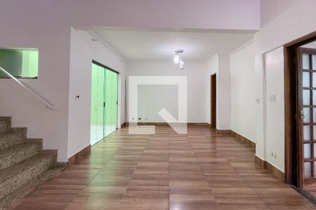 Sala de casa à venda com 3 quartos, 327m² em Parque dos Passaros, São Bernardo do Campo