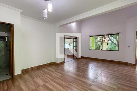 Sala de casa à venda com 3 quartos, 327m² em Parque dos Passaros, São Bernardo do Campo