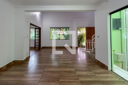 Sala de casa à venda com 3 quartos, 327m² em Parque dos Passaros, São Bernardo do Campo