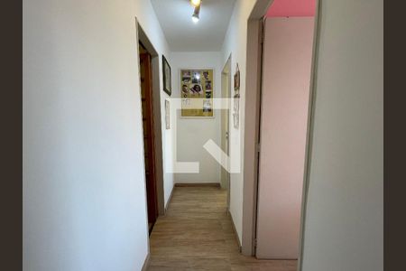 Corredor de apartamento à venda com 2 quartos, 61m² em Butantã, São Paulo