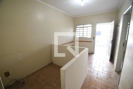 Sala 1 de casa à venda com 3 quartos, 187m² em Centro, Campinas