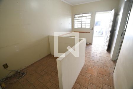 Sala 1 de casa à venda com 3 quartos, 187m² em Centro, Campinas