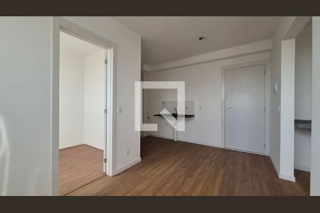 Sala de apartamento para alugar com 2 quartos, 35m² em Santa Maria, Santo André