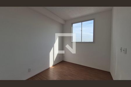 Quarto 2 de apartamento para alugar com 2 quartos, 35m² em Santa Maria, Santo André
