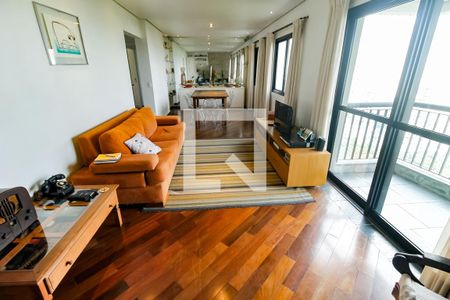 Sala 1 de apartamento à venda com 3 quartos, 114m² em Vila Suzana, São Paulo