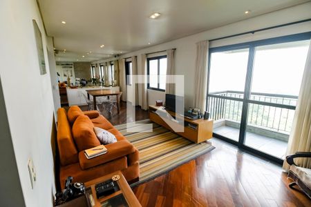 Sala 1 de apartamento à venda com 3 quartos, 114m² em Vila Suzana, São Paulo