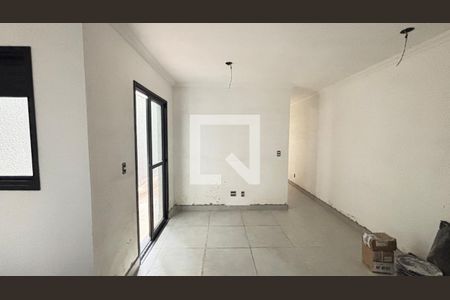 Sala de apartamento à venda com 2 quartos, 65m² em Vila Guarani, Santo André