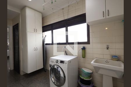 Área de Serviço de apartamento à venda com 4 quartos, 230m² em Morumbi, São Paulo