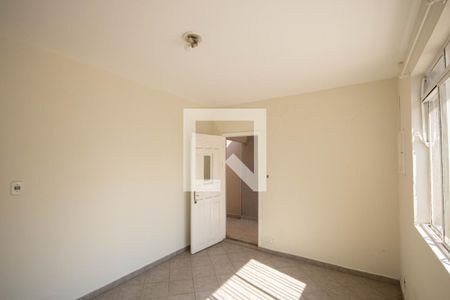 Sala de casa à venda com 1 quarto, 60m² em Parque Edu Chaves, São Paulo