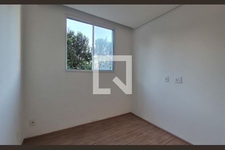Quarto de apartamento para alugar com 2 quartos, 35m² em Santa Maria, Santo André