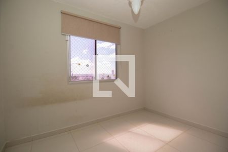 Quarto 1 de apartamento para alugar com 2 quartos, 48m² em Jardins Mangueiral (são Sebastião), Brasília