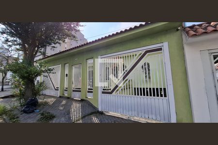 Fachada de casa à venda com 3 quartos, 300m² em Jardim, Santo André