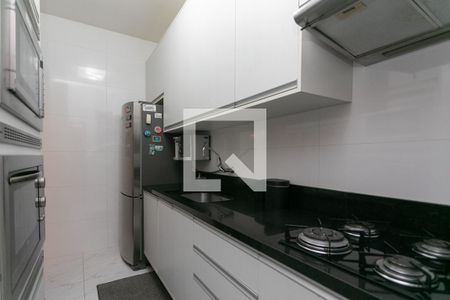 Cozinha de apartamento à venda com 3 quartos, 105m² em Floresta, Porto Alegre