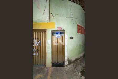 Fachada de casa à venda com 2 quartos, 200m² em Cabana do Pai Tomás, Belo Horizonte
