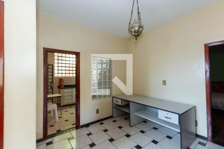 Sala de casa à venda com 6 quartos, 357m² em Dom Bosco, Belo Horizonte