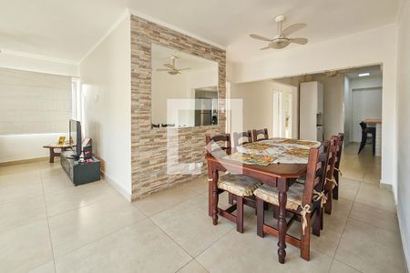 Sala de apartamento para alugar com 3 quartos, 135m² em Vila Maia, Guarujá