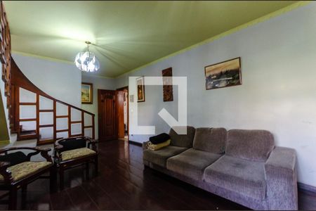 Sala da TV de casa à venda com 6 quartos, 800m² em Moinho Velho, São Paulo