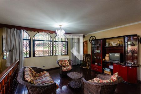 Sala de casa à venda com 6 quartos, 800m² em Moinho Velho, São Paulo