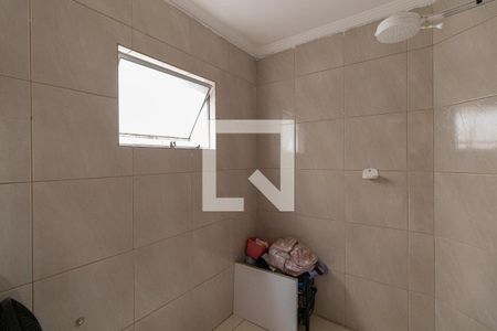Banheiro Suíte 1 de casa à venda com 3 quartos, 300m² em Vila Santa Ines, São Paulo