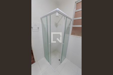 Banheiro de apartamento para alugar com 1 quarto, 65m² em Bela Vista, São Paulo