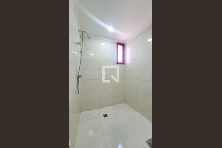 Banheiro da Suíte de apartamento para alugar com 4 quartos, 145m² em Vila Itapura, Campinas